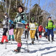 白銀の森を歩く　奥日光でスノーシューツ…